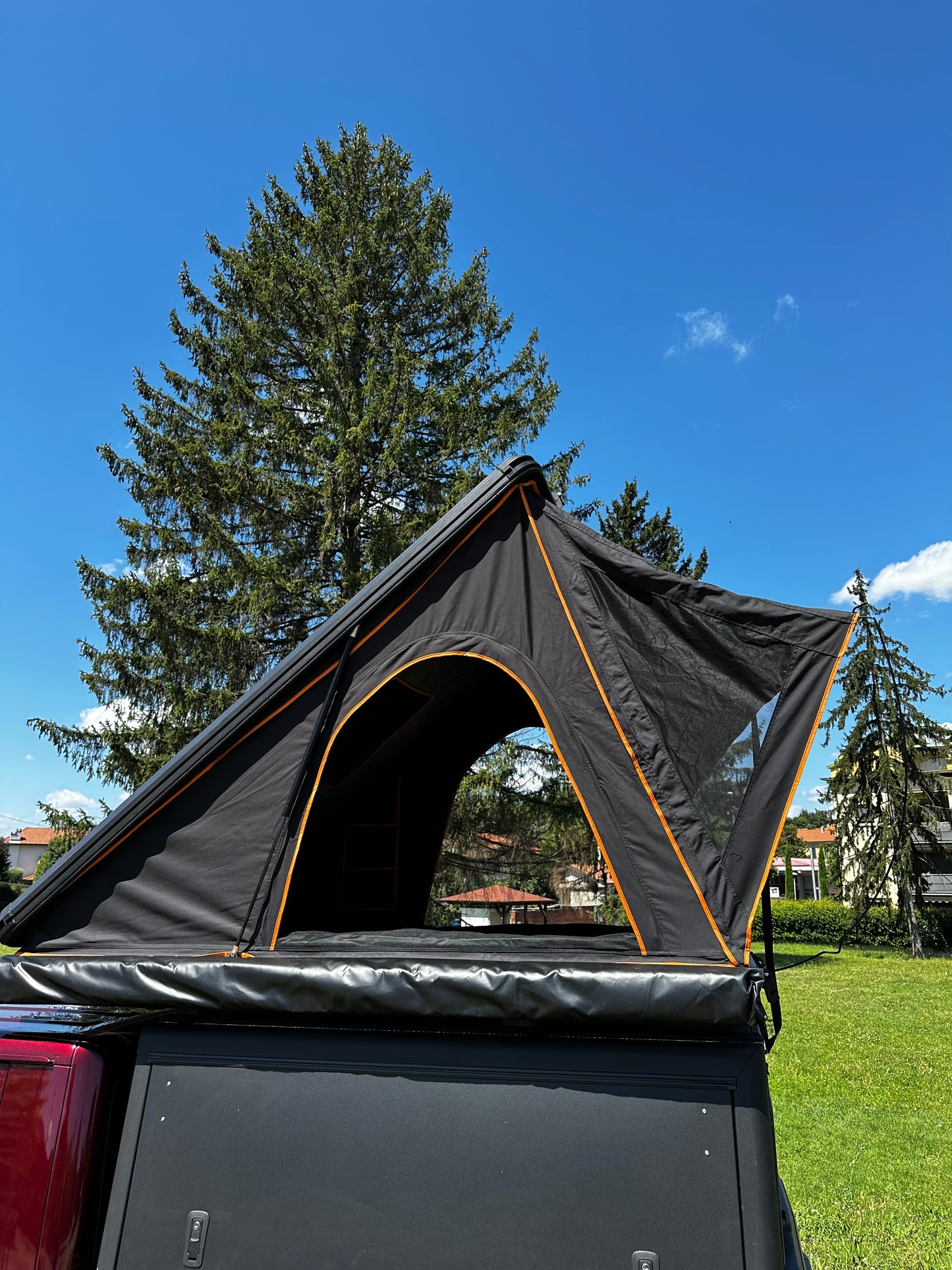 TENDA DA TETTO AUTO CARGO 130 IN ALLUMINIO ROOF TENT NERA ST01