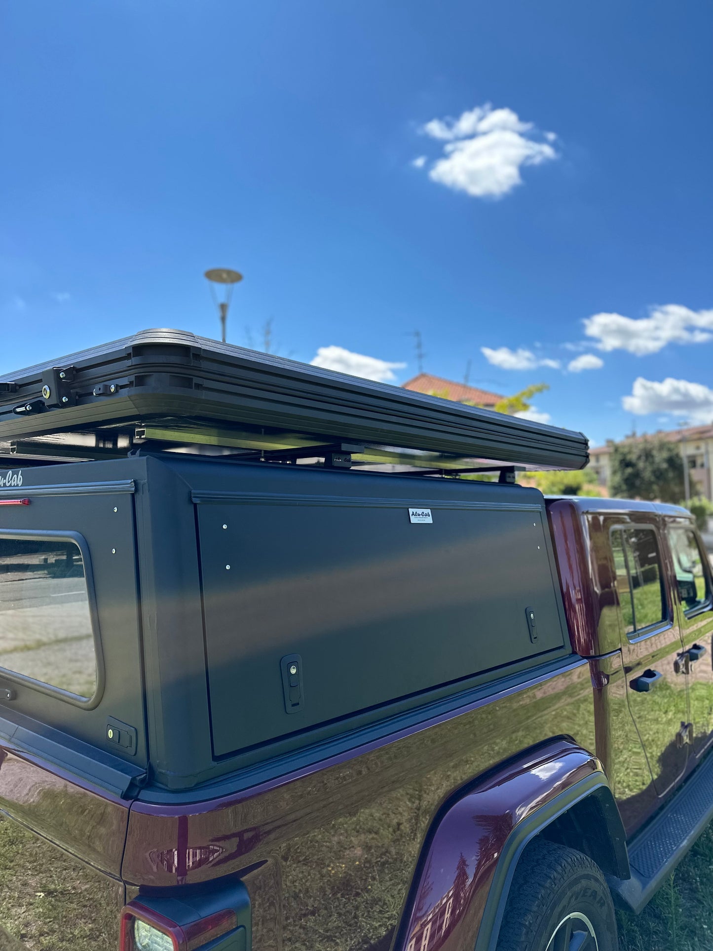 TENDA DA TETTO AUTO CARGO 130 IN ALLUMINIO ROOF TENT NERA ST01