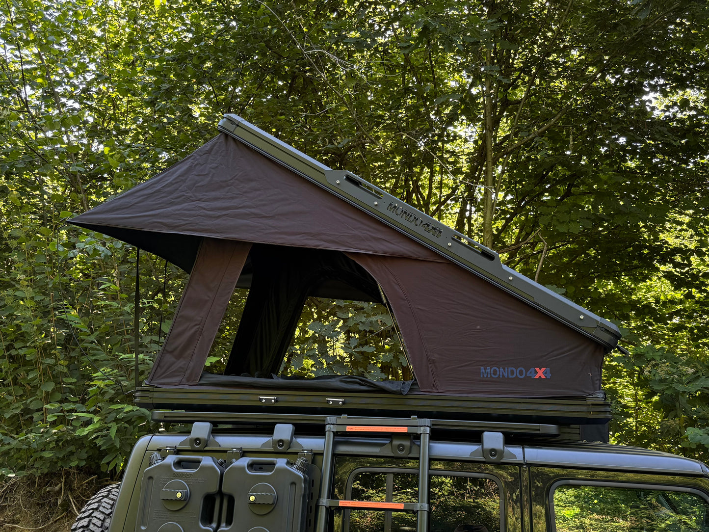TENDA DA TETTO AUTO IN ALLUMINIO ROOF TENT NERA ST02
