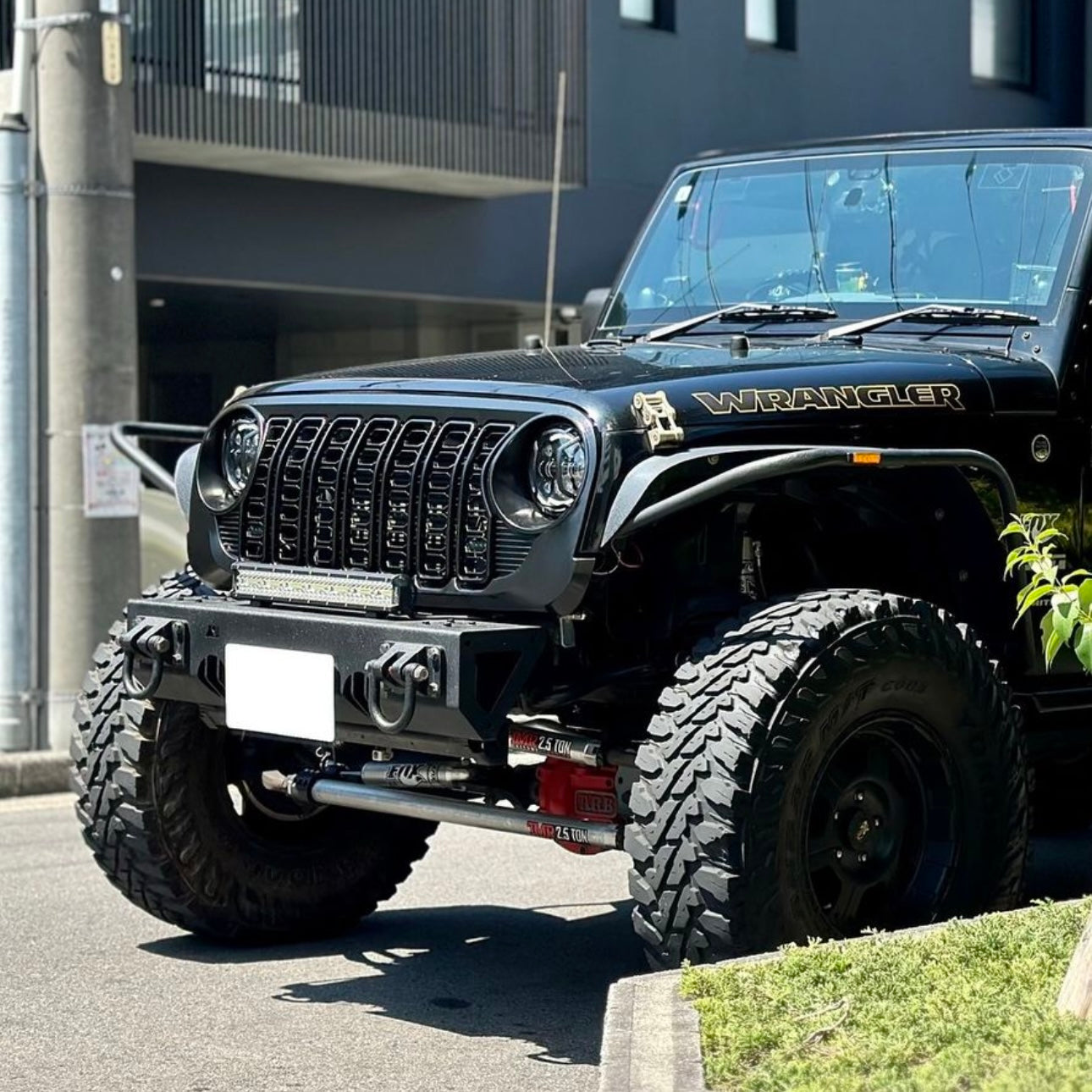 GRIGLIA MASCHERINA JEEP WRANGLER JK STILE JL 2024