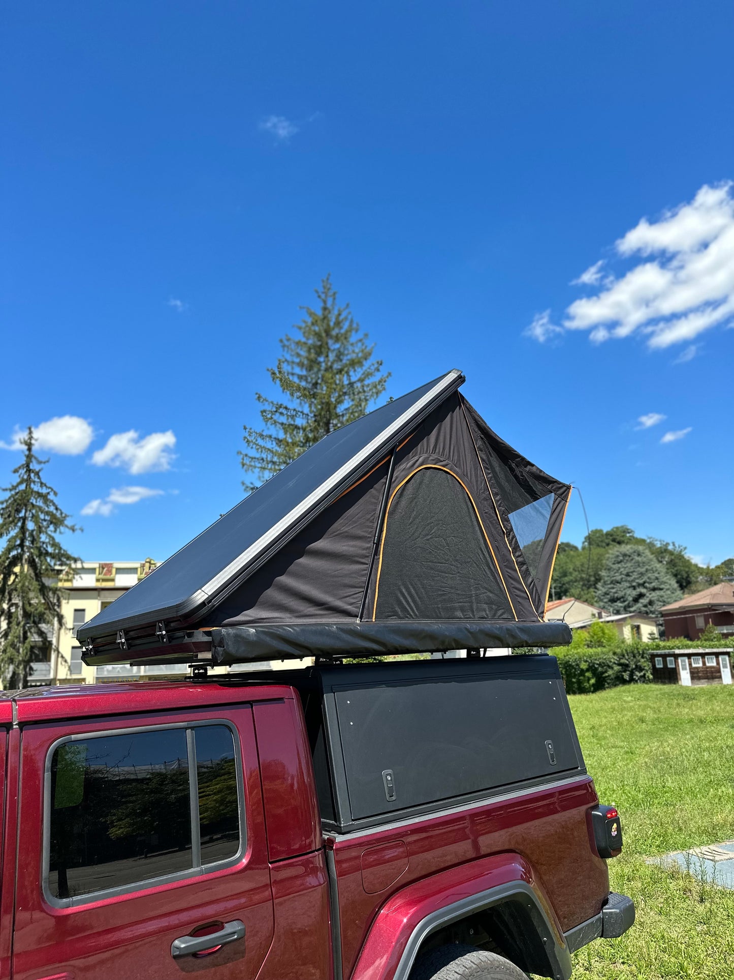 TENDA DA TETTO AUTO CARGO 130 IN ALLUMINIO ROOF TENT NERA ST01