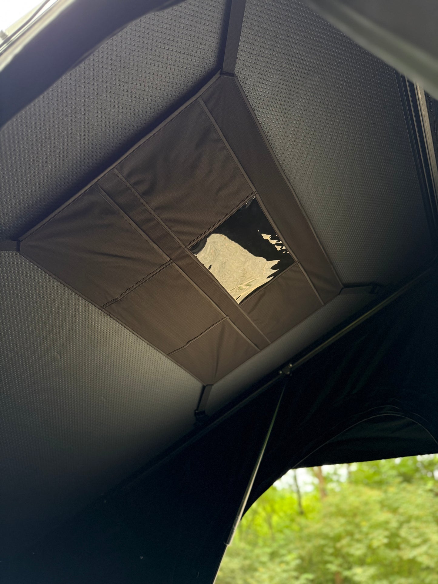 TENDA DA TETTO AUTO IN ALLUMINIO ROOF TENT NERA ST02