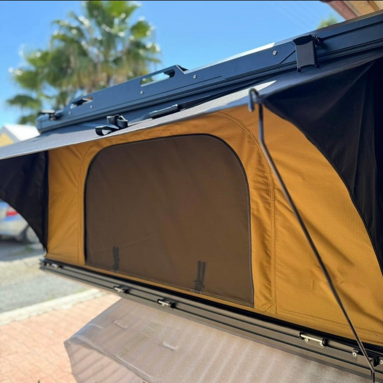 TENDA DA TETTO AUTO 130 IN ALLUMINIO ROOF TENT DESERT ST03