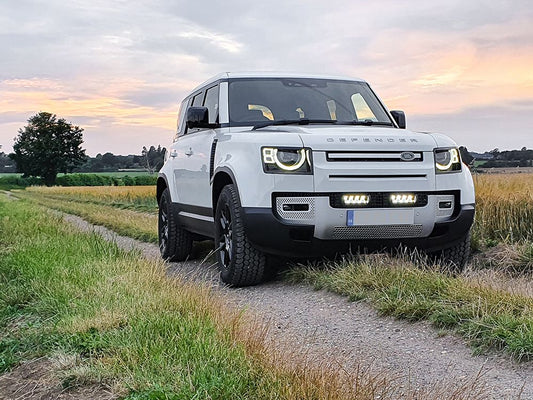 KIT INTEGRAZIONE FARI LAZER LAND ROVER DEFENDER (2020+) GRILLE KIT - TRIPLE-R 750