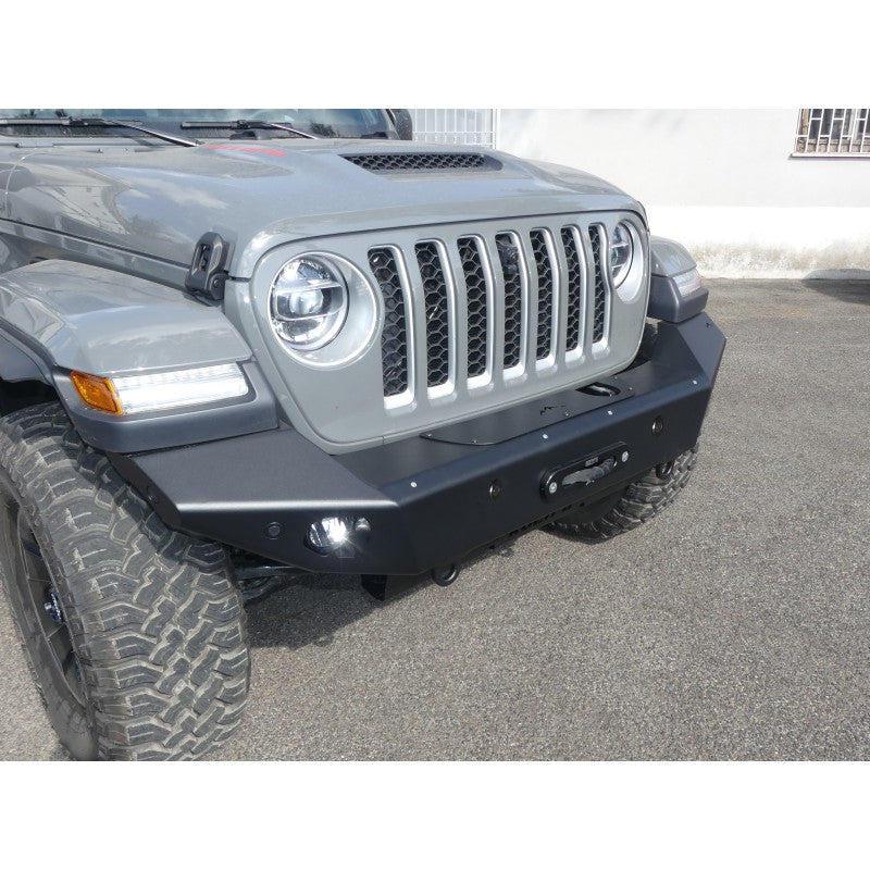 PARAURTI ANTERIORE "CHALLENGER" CON PORTA VERRICELLO OMOLOGABILE JEEP WRANGLER JL GLADIATOR JT