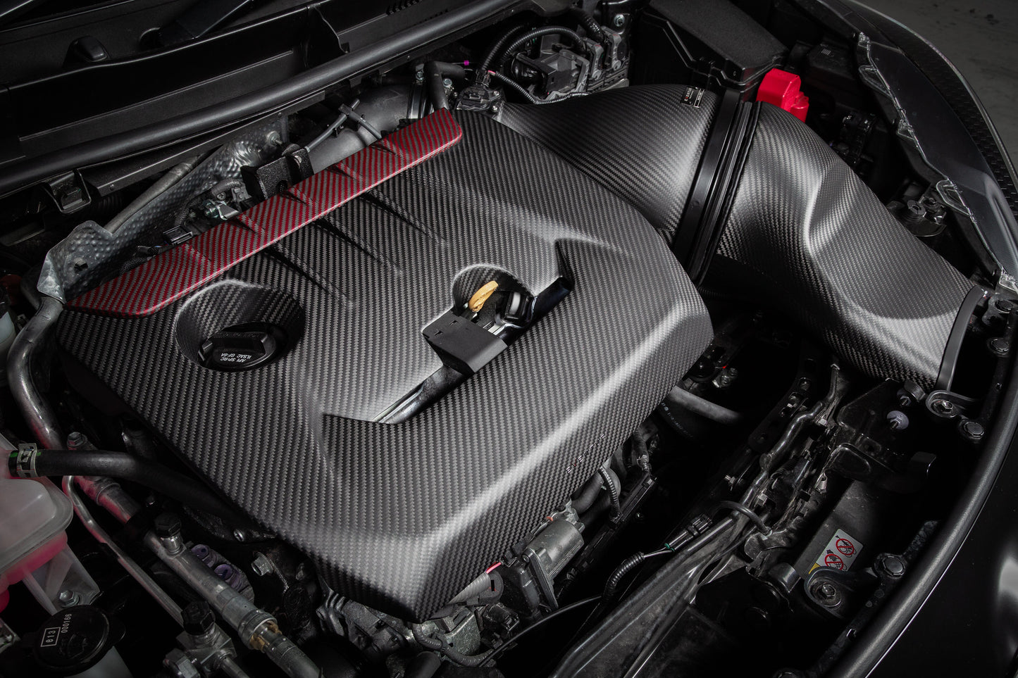 COVER MOTORE IN CARBONIO TOYOTA YARIS GR
