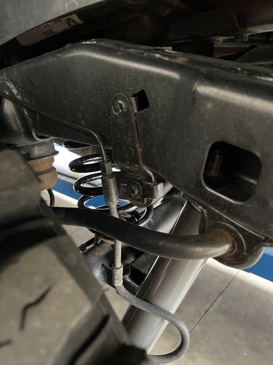 RILOCATORI TUBI FRENO POSTERIORI JEEP WRANGLER JK